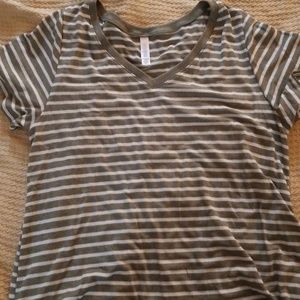 EUC Lularoe XL Christy T